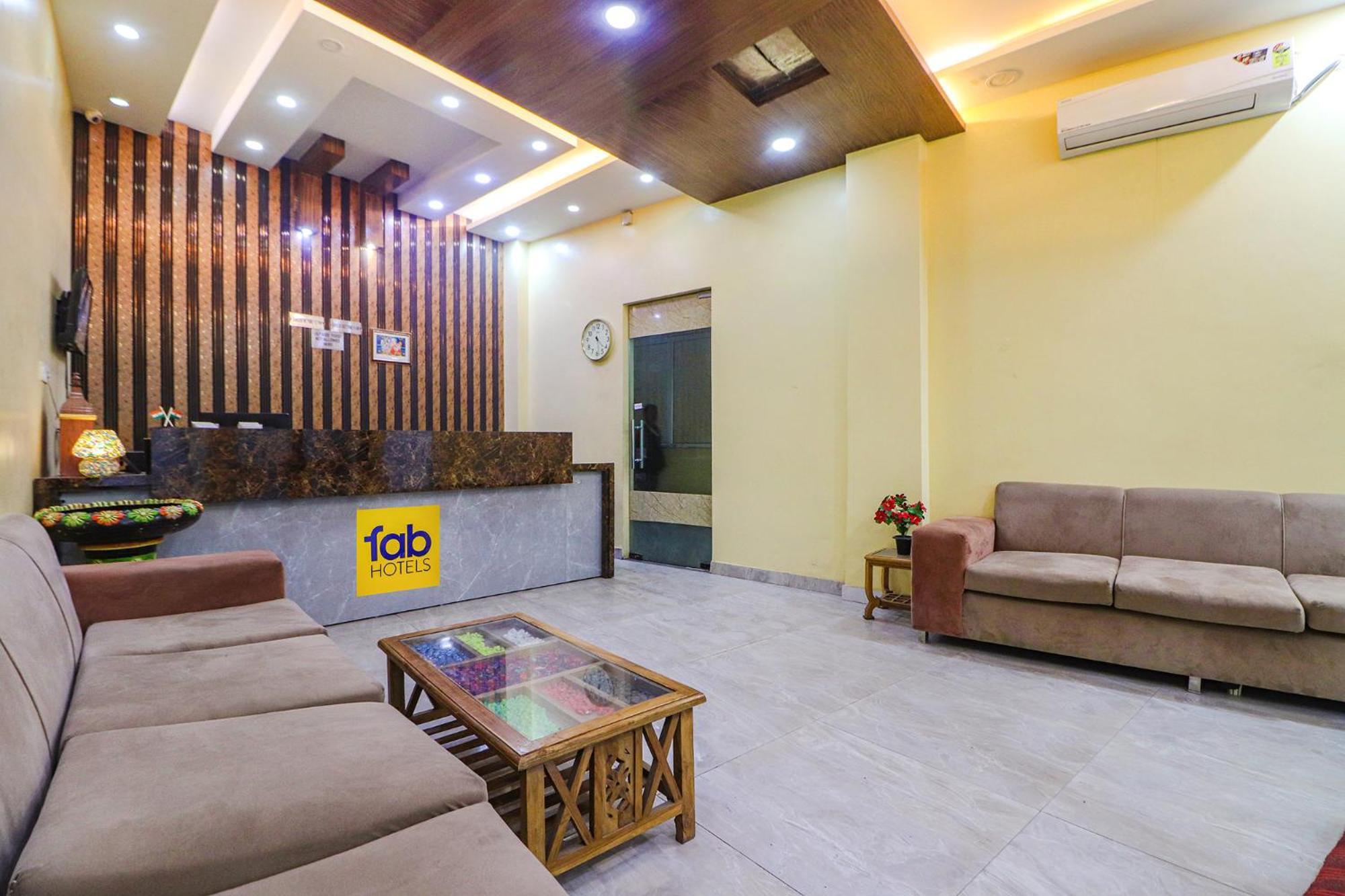 Fabexpress Sinon Hotel New Delhi Exterior foto